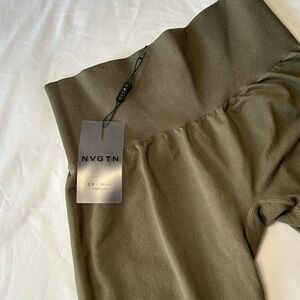 NVGTN Olive Solid Seamless Leggings